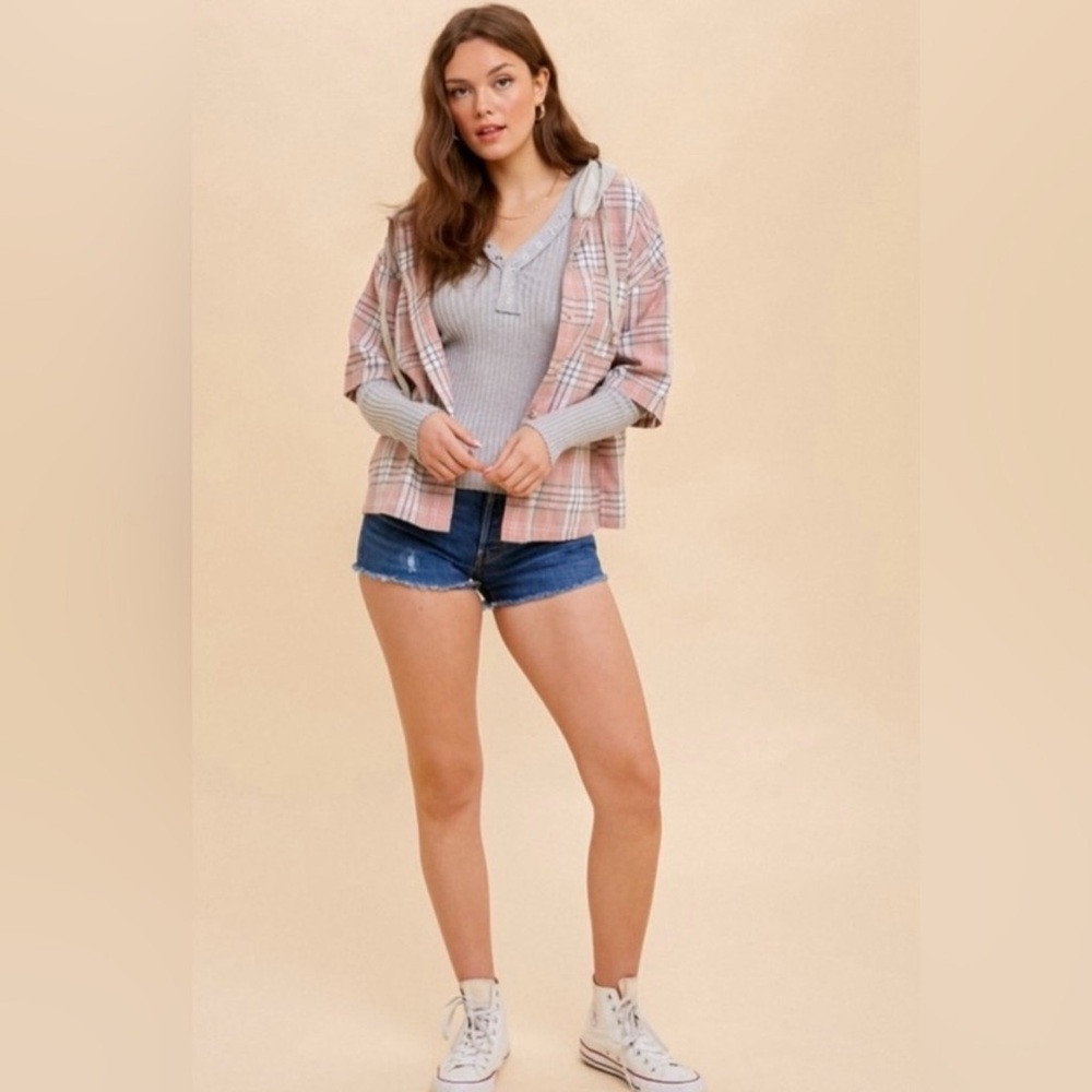 Hem & Thread NWT Plaid Pink and Gray Hooded Lightweight Jacket - Picture 2 of 3